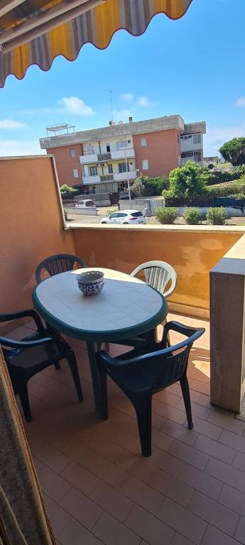 casa indipendente in affitto ad Ardea in zona Marina di Ardea
