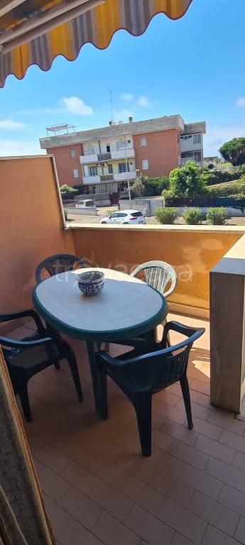 casa indipendente in affitto ad Ardea in zona Marina di Ardea