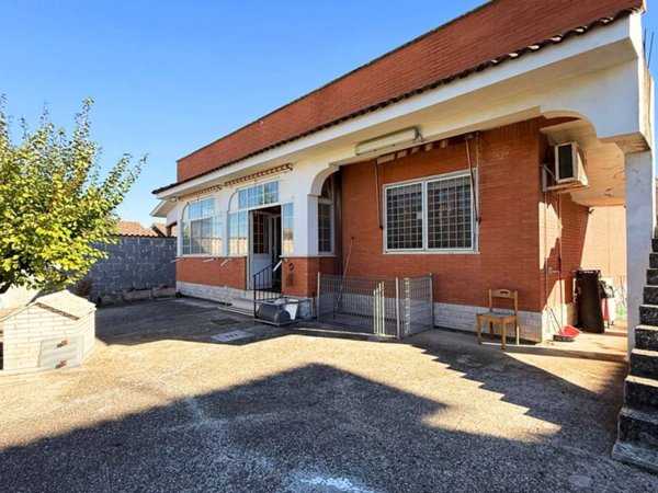 casa indipendente in affitto ad Ardea in zona Nuova Florida