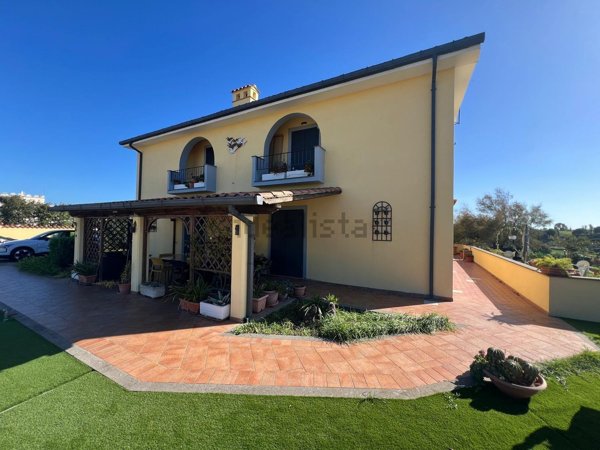 appartamento in affitto ad Ardea in zona Banditella