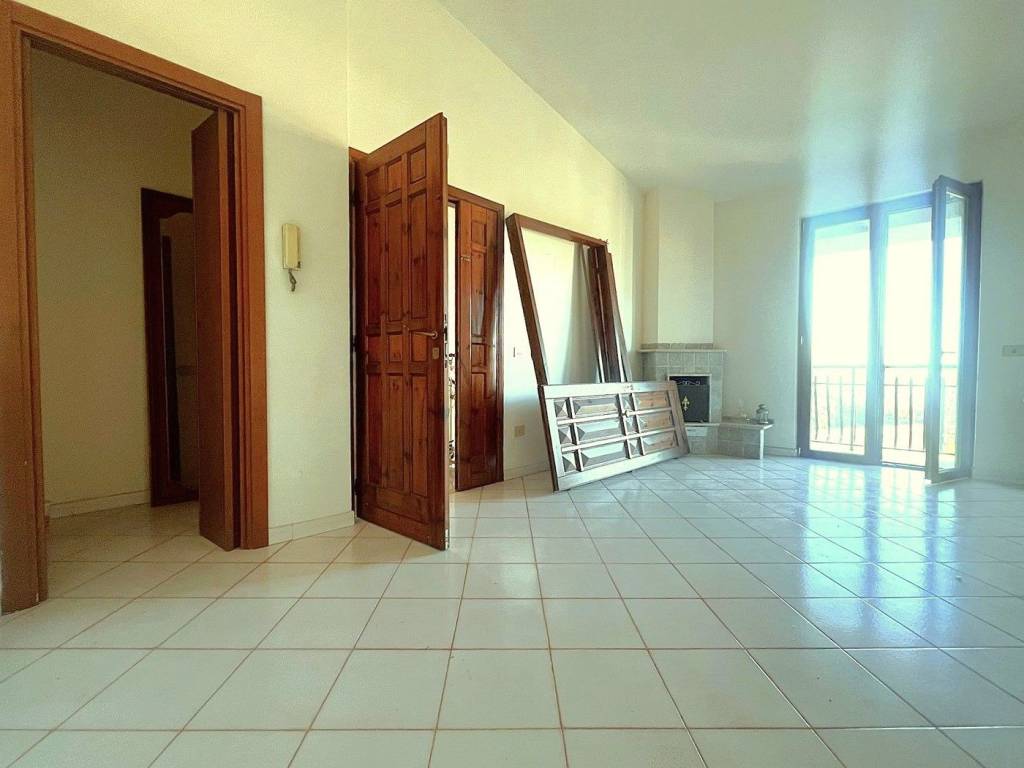 appartamento in affitto ad Ardea in zona Montagnano