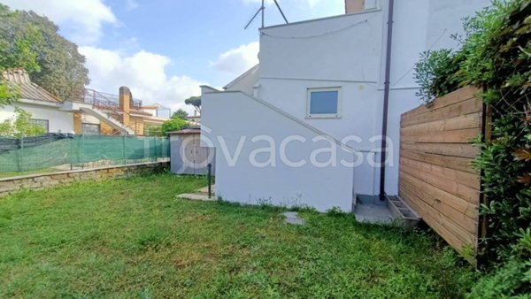 appartamento in affitto ad Ardea in zona Colle Romito
