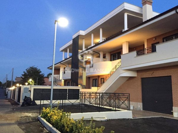 appartamento in affitto ad Ardea in zona Marina di Ardea