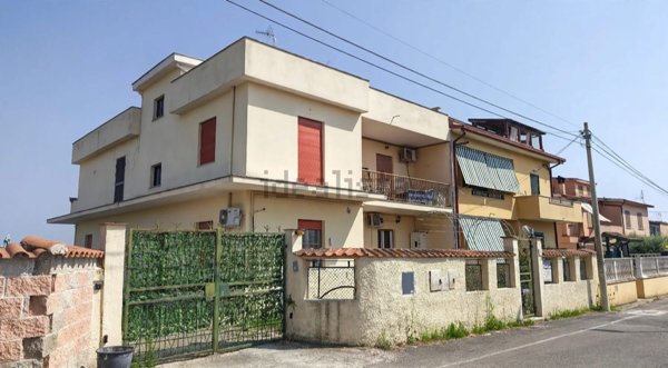 appartamento in affitto ad Ardea in zona Castagnetta
