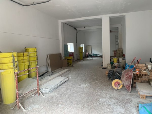 negozio in affitto a Ciampino
