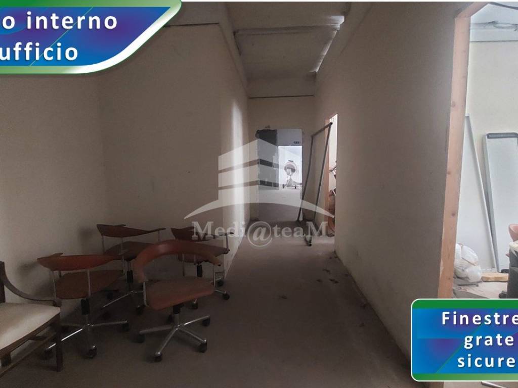 locale commerciale in affitto a Ciampino