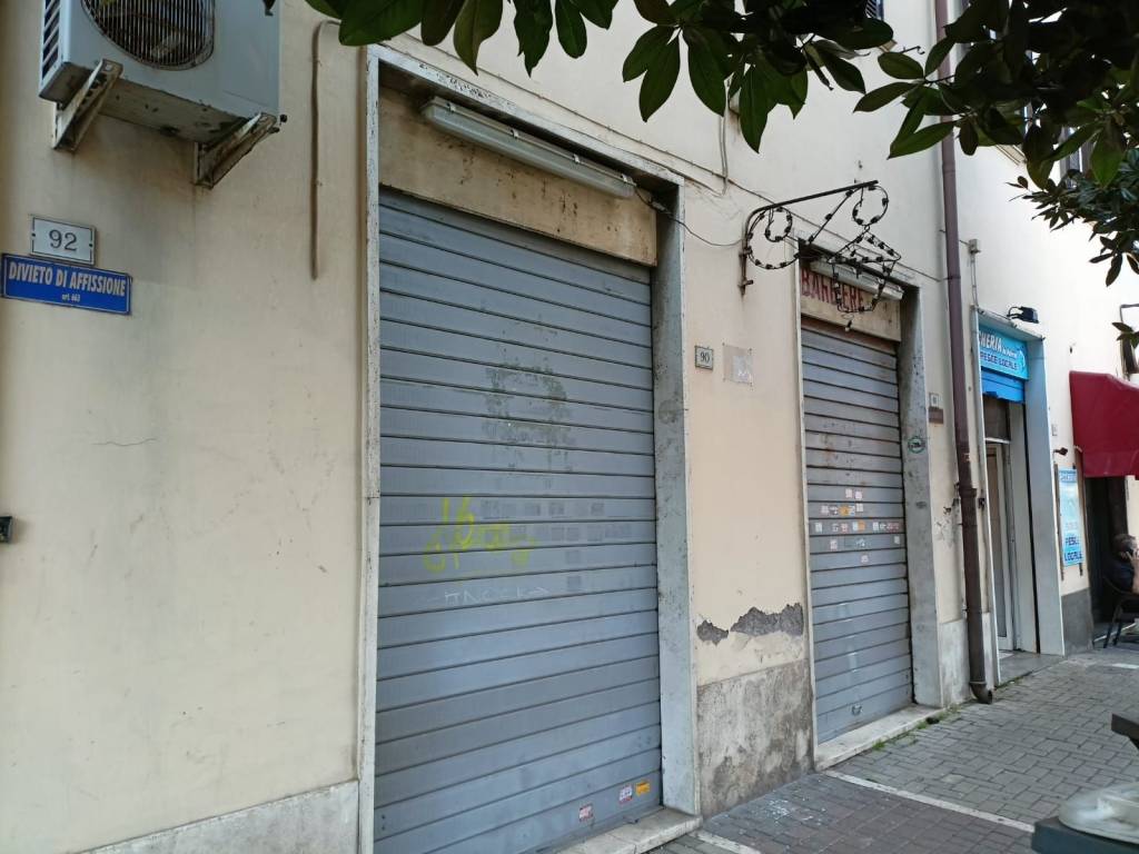 negozio in affitto a Ciampino