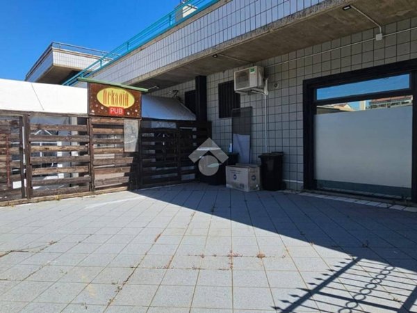 negozio in affitto a Ciampino