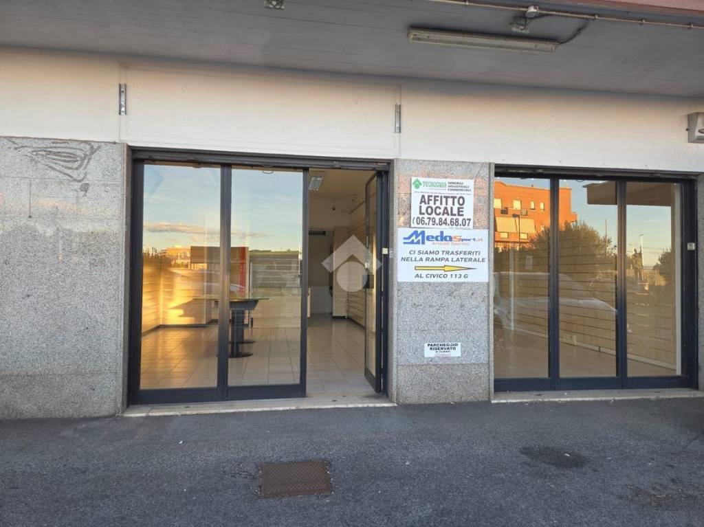 negozio in affitto a Ciampino