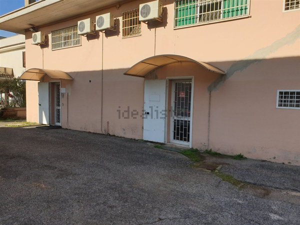 capannone in affitto a Ciampino