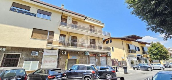 locale commerciale in affitto a Ciampino