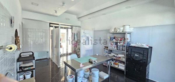 locale commerciale in affitto a Ciampino