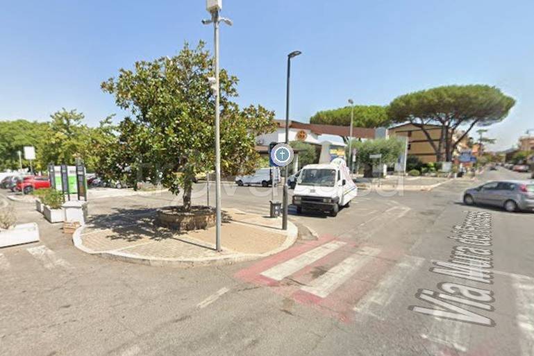 negozio in affitto a Ciampino