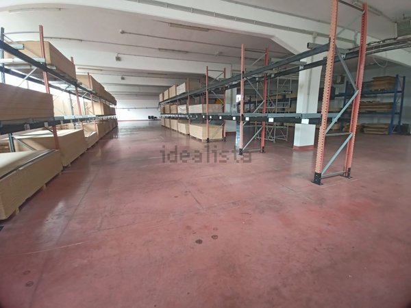 capannone in affitto a Ciampino