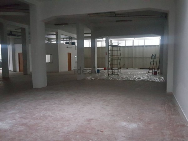 locale di sgombero in affitto a Ciampino