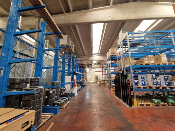 capannone in affitto a Ciampino