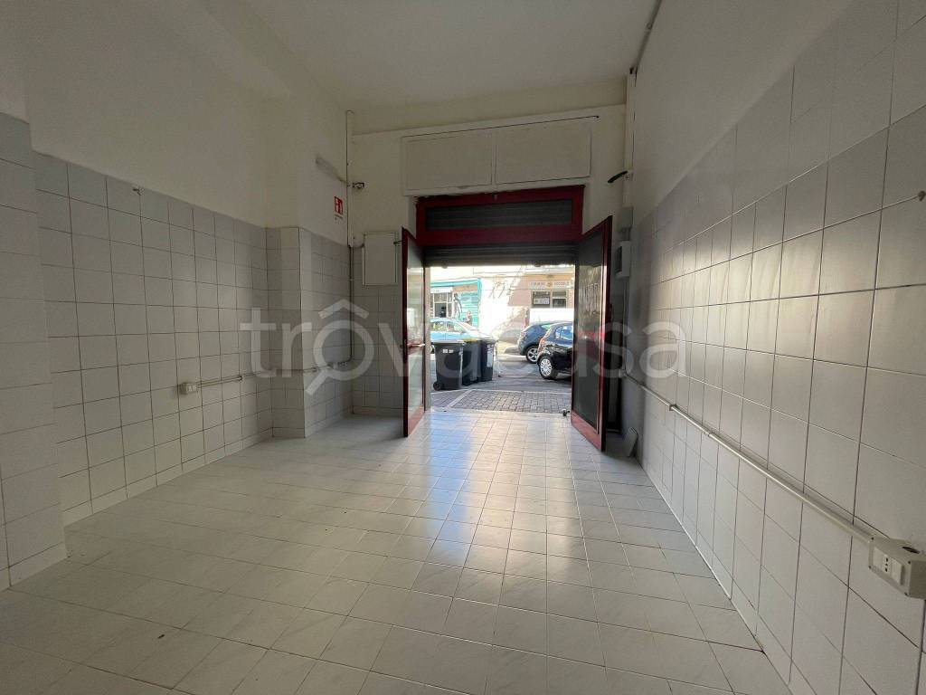 negozio in affitto a Ciampino