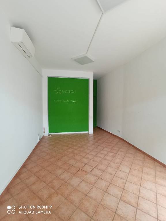 negozio in affitto a Ciampino