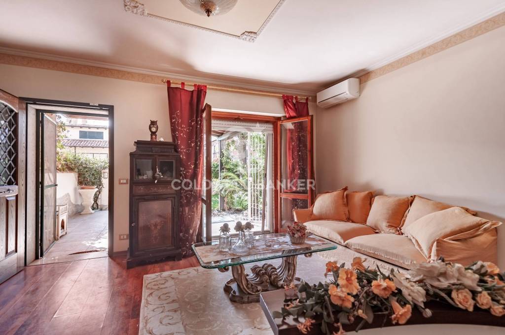 casa indipendente in affitto a Ciampino