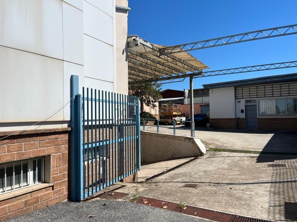 locale di sgombero in affitto a Ciampino