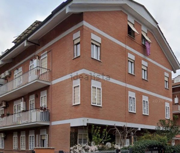 appartamento in affitto a Ciampino in zona Acqua Sotterra