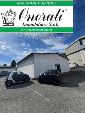 locale commerciale in affitto a Ciampino