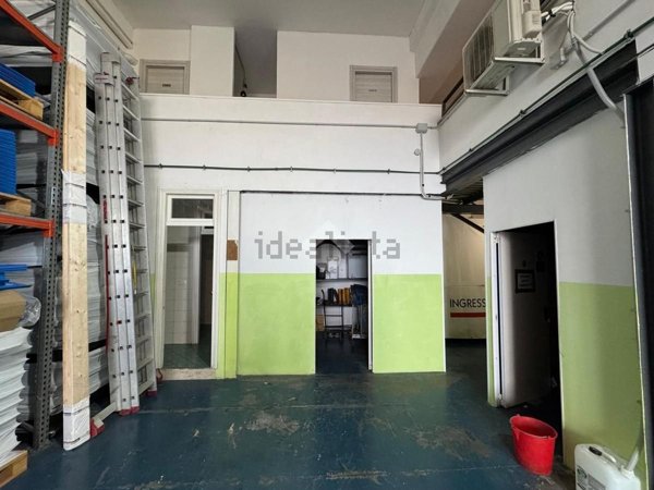 locale commerciale in affitto a San Cesareo