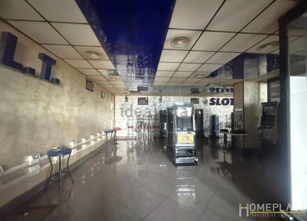 locale commerciale in affitto a San Cesareo