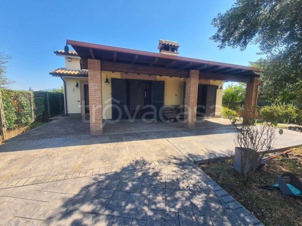casa indipendente in affitto a San Cesareo