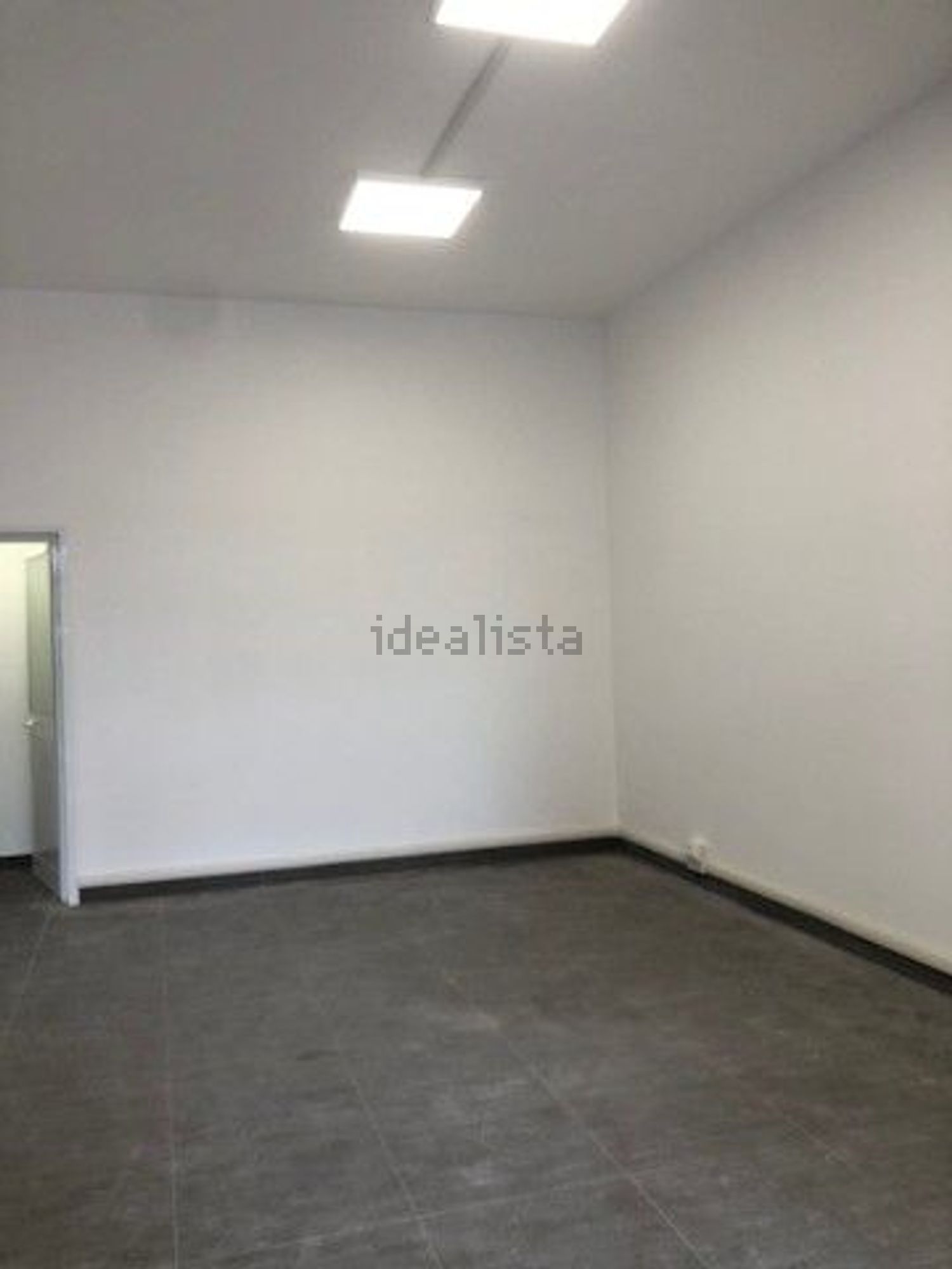 locale commerciale in affitto a San Cesareo