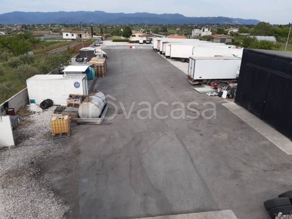 locale commerciale in affitto a San Cesareo