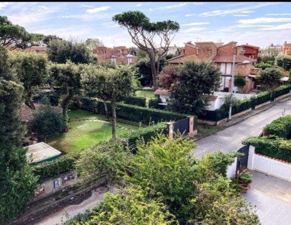 casa indipendente in affitto a Fiumicino in zona Fregene