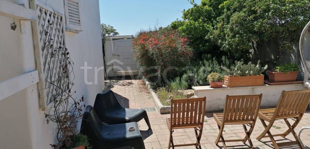 casa indipendente in affitto a Fiumicino in zona Fregene
