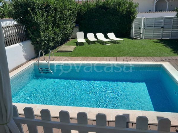 casa indipendente in affitto a Fiumicino in zona Fregene