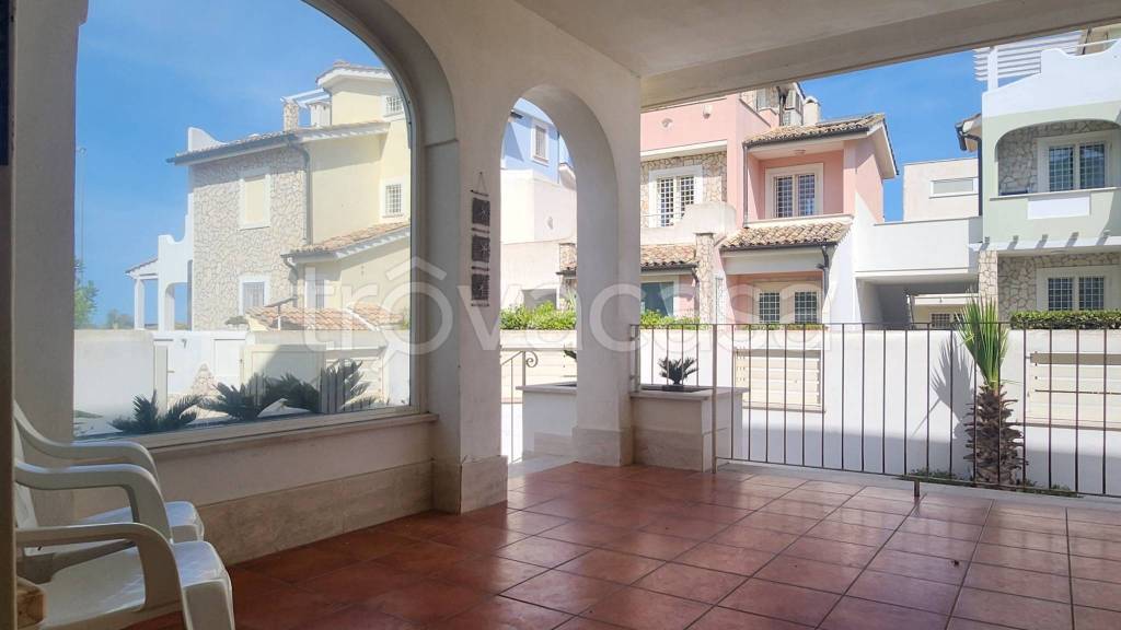 casa indipendente in affitto a Fiumicino in zona Fregene