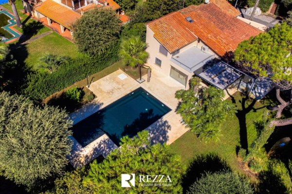 casa indipendente in affitto a Fiumicino in zona Fregene