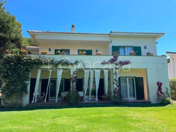 casa indipendente in affitto a Fiumicino in zona Fregene