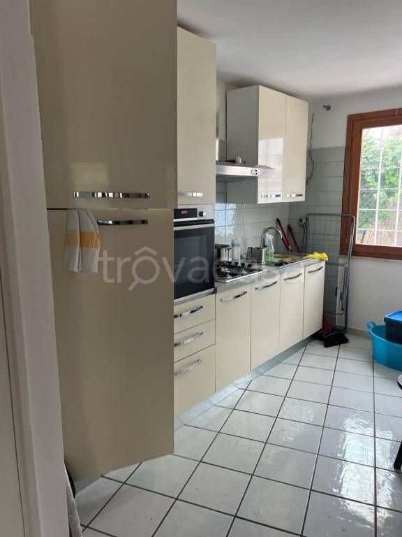 casa indipendente in affitto a Fiumicino in zona Fregene