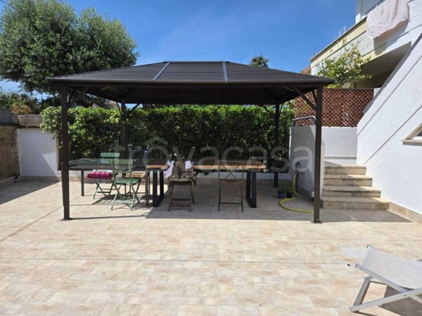 casa indipendente in affitto a Fiumicino in zona Fregene