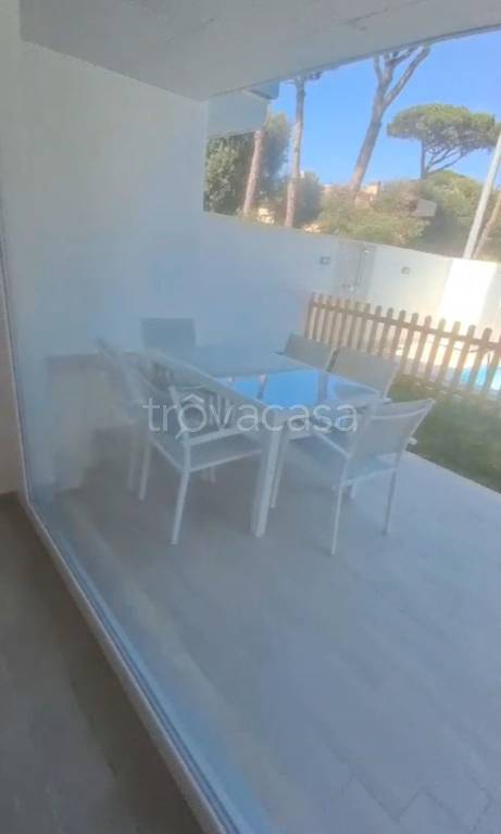 casa indipendente in affitto a Fiumicino in zona Fregene