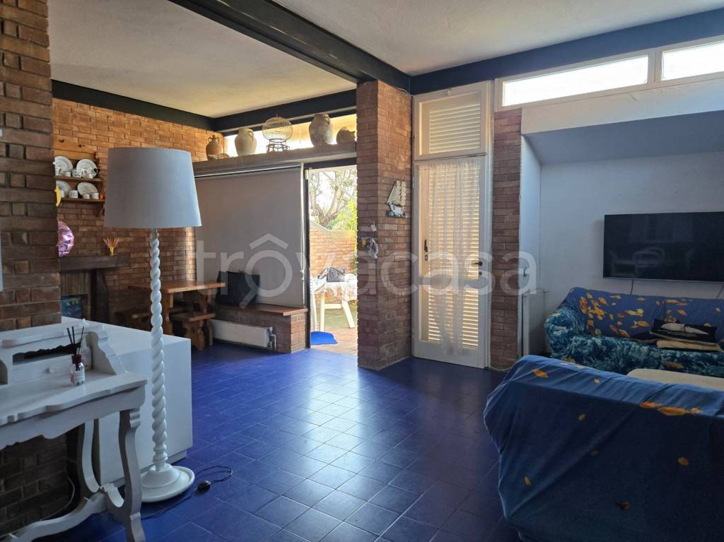 casa indipendente in affitto a Fiumicino in zona Fregene