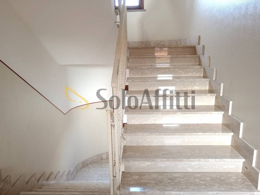 appartamento in affitto a Fiumicino in zona Isola Sacra