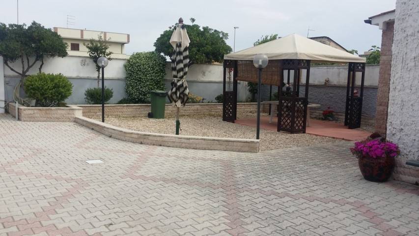 casa indipendente in affitto a Fiumicino in zona Isola Sacra