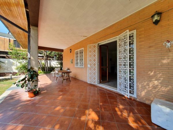 casa indipendente in affitto a Fiumicino in zona Fregene