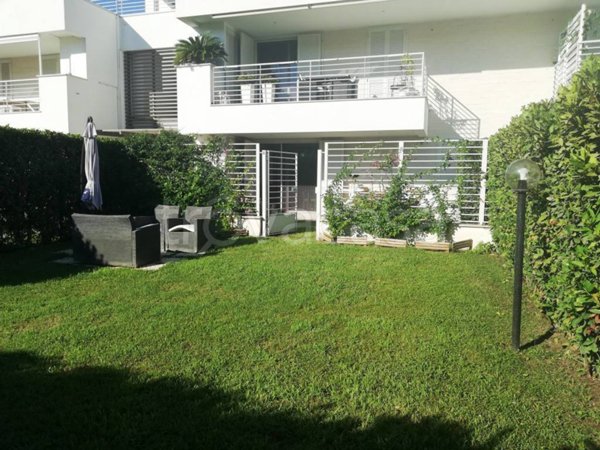 appartamento in affitto a Fiumicino in zona Fregene