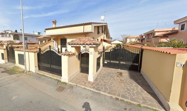 casa indipendente in affitto a Fiumicino in zona Isola Sacra