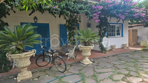 casa indipendente in affitto a Fiumicino in zona Fregene
