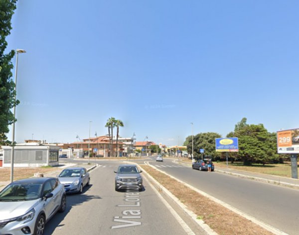 appartamento in affitto a Fiumicino in zona Isola Sacra