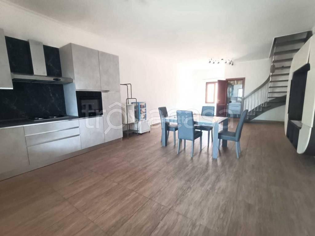 casa indipendente in affitto a Fiumicino