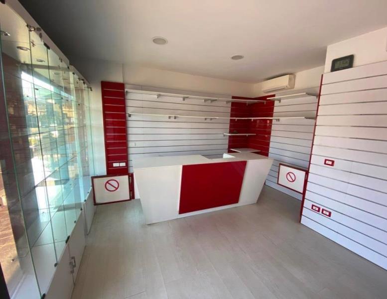 locale commerciale in affitto a Fiumicino in zona Fregene